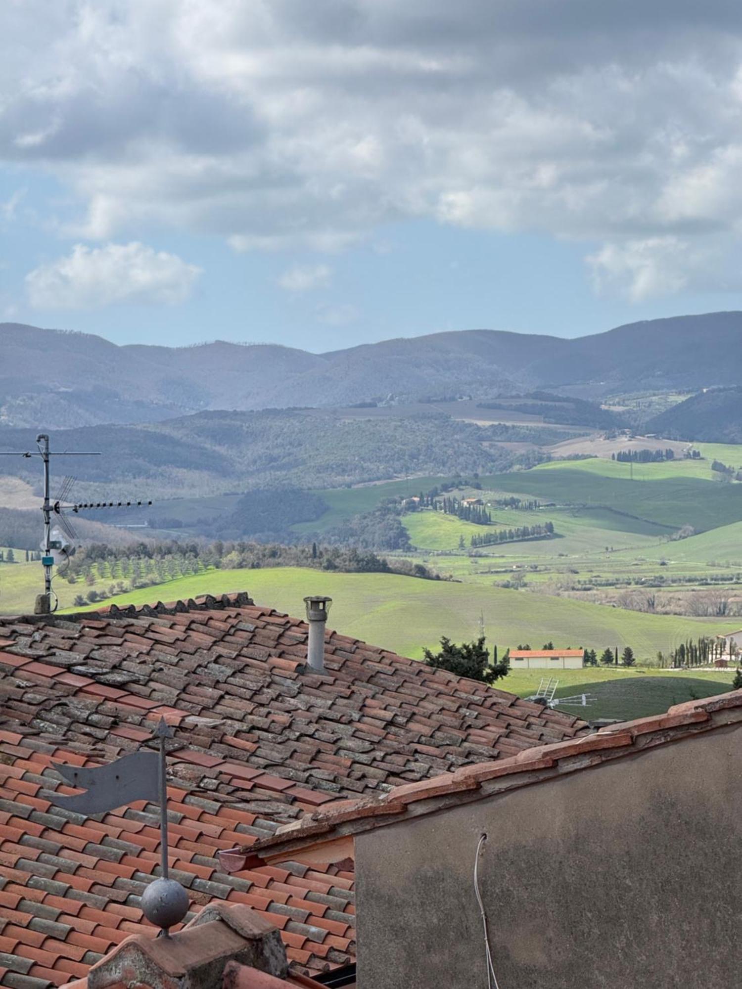 La Casetta Di Borgo Lajatico Extérieur photo